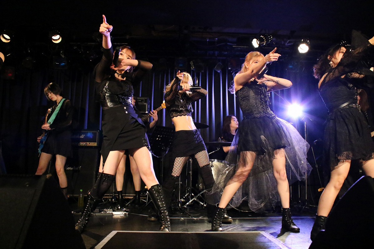 CANDY GO! GO!、主催公演で4月13日に発売するシングルの表題曲「IN THE GAME」を満員の人たちの前でライブ初披露!!