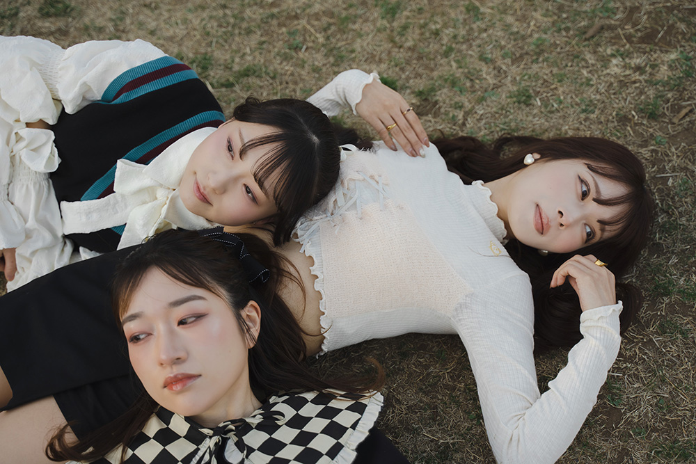 ガールズバンド「きみとバンド」 無料サイン&スマホツーショット撮影会