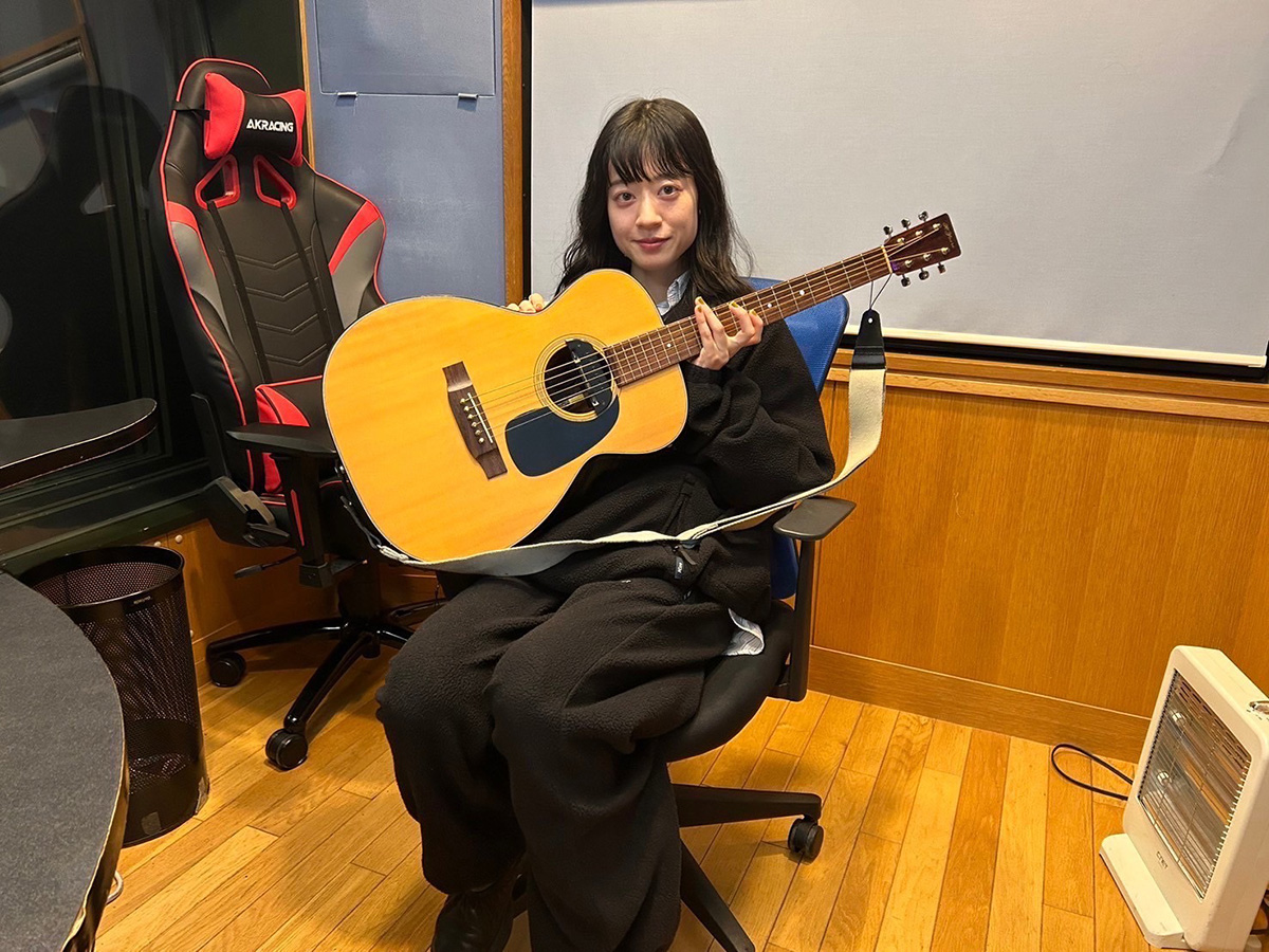 羊文学の塩塚モエカが、FM802の35周年記念番組『YOUR RADIO 802』にて