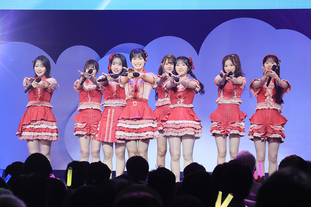 AKB48 18期生昇格記念LIVE!～青い空には 雲はひとつもない～最終公演@KT Zepp Yokohama｜ライブレポ