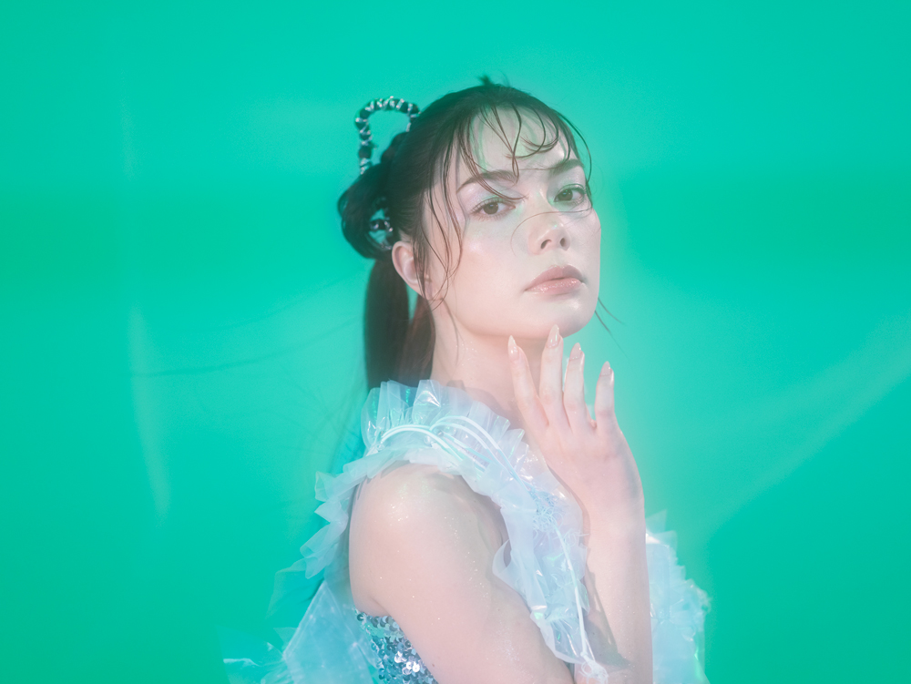安田レイ、8月27日（水）両A面シングル「光のすみか / BROKEN GLASS」が発売決定！ 東京・大阪・中国（上海・広州）でのライブツアー開催も決定！