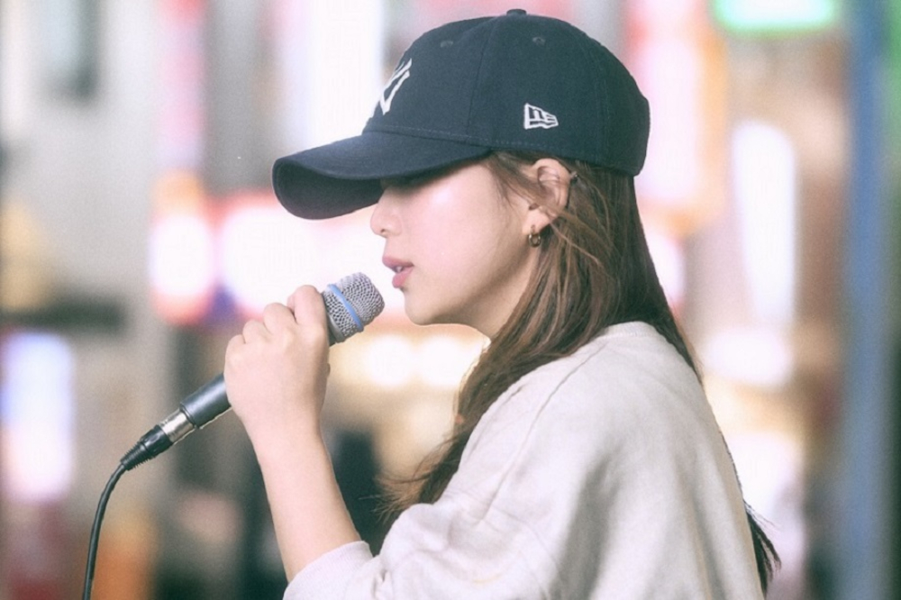 シンガーソングライター・丸山純奈が渋谷WWW Xにてフルバンドセットの
