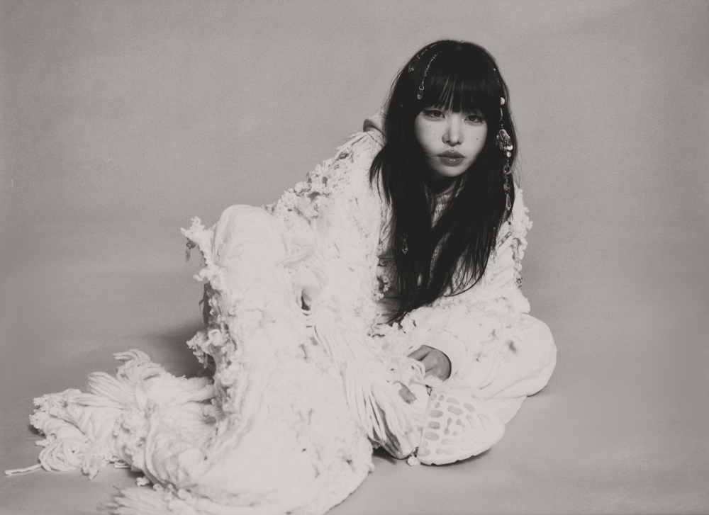 紫 今 (ムラサキイマ)、４月８日(水)に新曲「New Walk」配信リリース決定！ジャケット写真も公開！