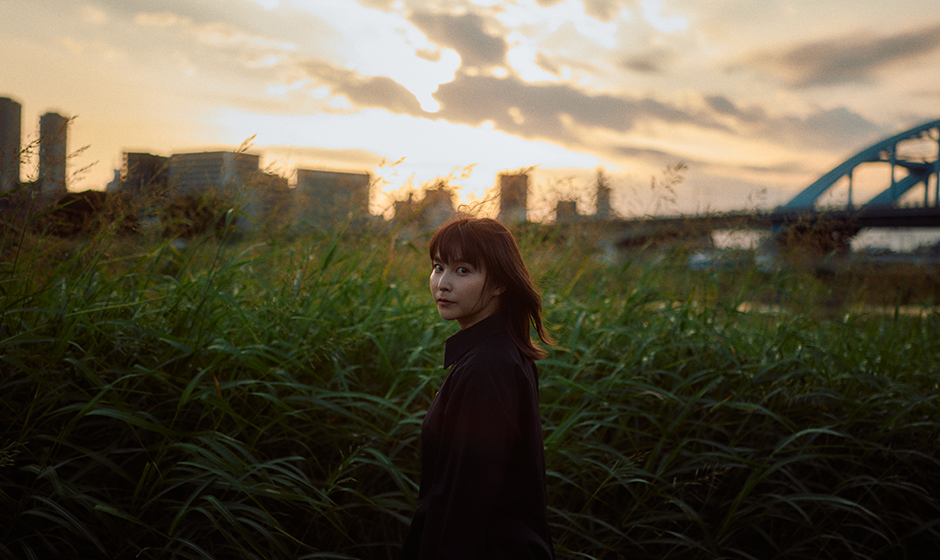 サカグチアミ、 全曲ラヴソングのDigital EP『Hush』リリース！MVプレミア公開も実施