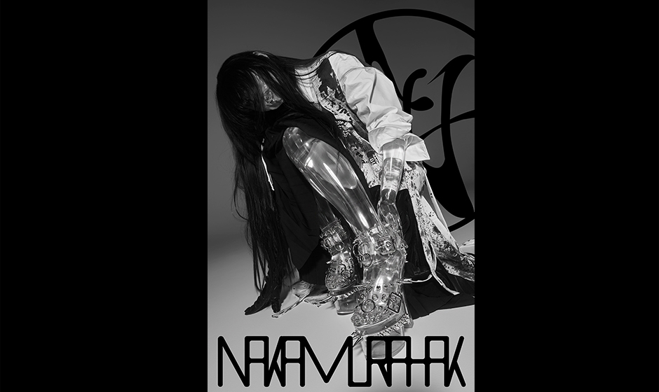 Nakamura Hakが、FACTやNikoんを輩出したレーベル「maximum10」から、1st E.P.「白は夢」をCDのみでリリース。収録音源はすべて無
