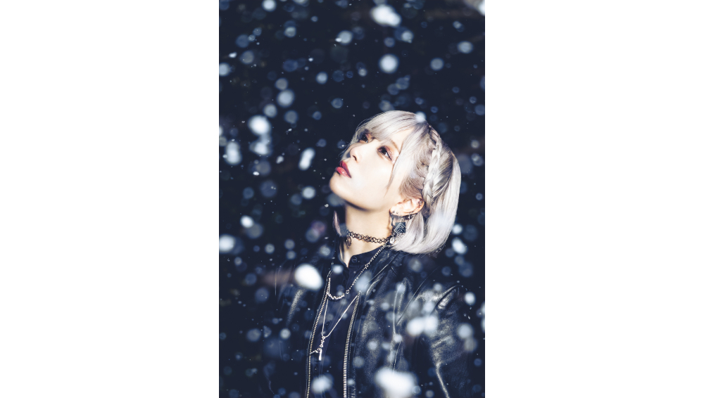 ReoNa、約1年半ぶりとなるオールスタンディングライブツアー開幕 “アリーナ公演2DAYSへのまわり道”「ReoNa Live Tour 2026