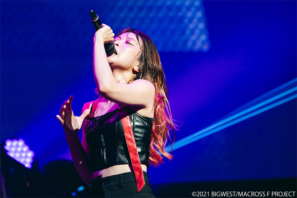 MacrossF_Galaxy Live_Final_05