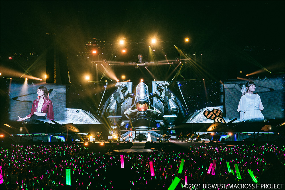 MacrossF_Galaxy Live_Final_08