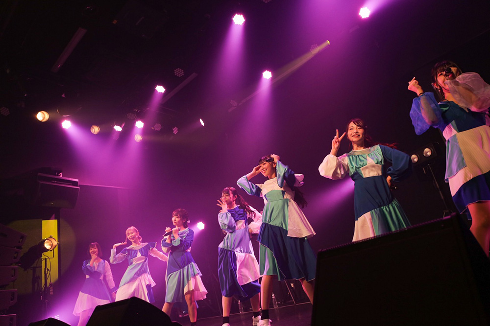 LIVE